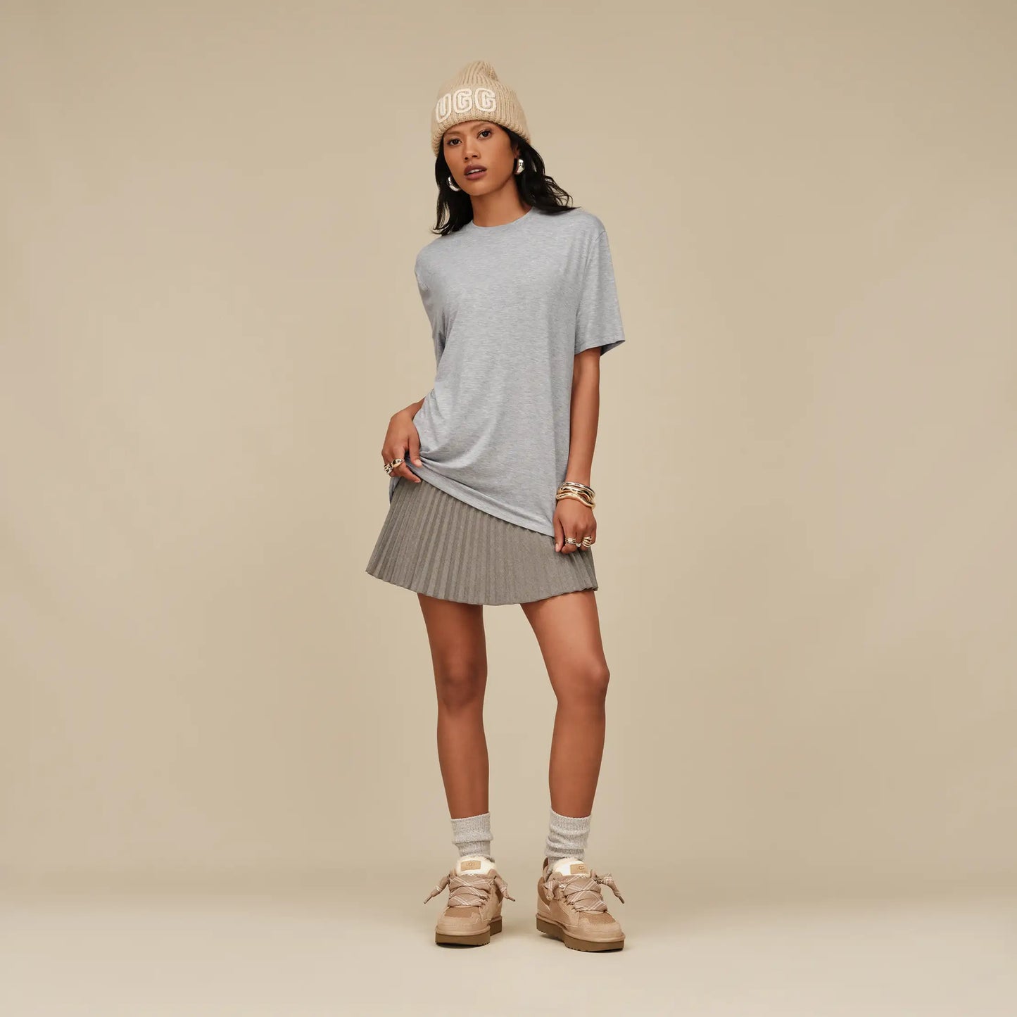 EVOLUTION VIBES?* UGG Lowmel Trainer Sand
