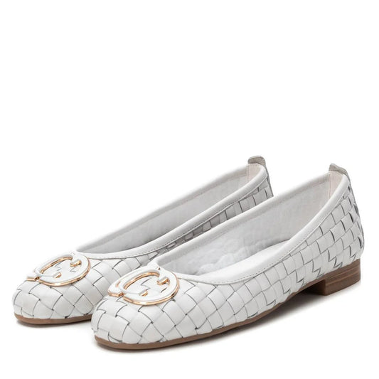 Sabrina em pele com detalhe frontal Carmela