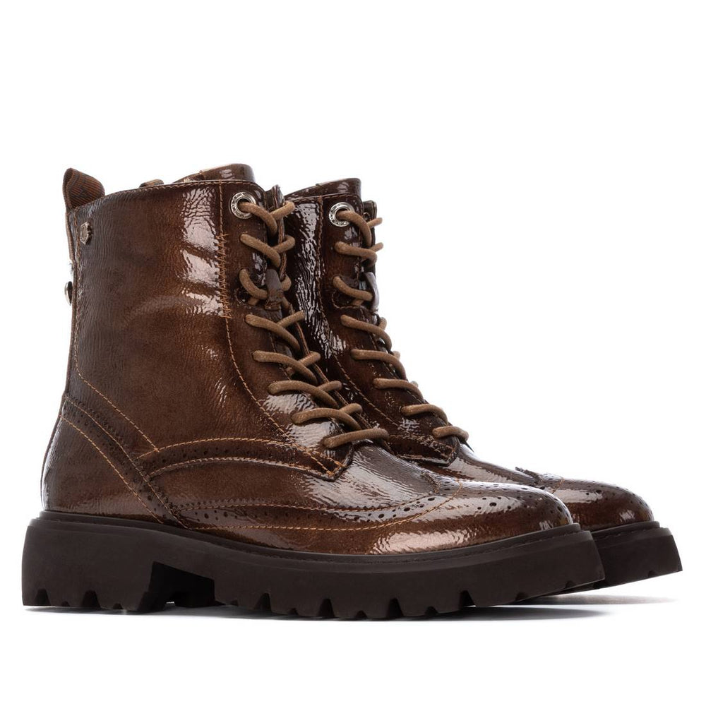 Must Have - Bota estilo British Cordão e fecho lateral cor Taupe