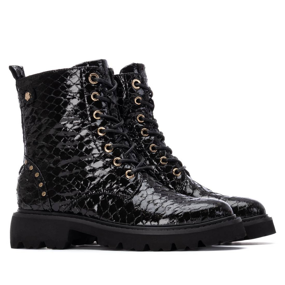 Must Have - Bota Crocco Charol Preto Carmela