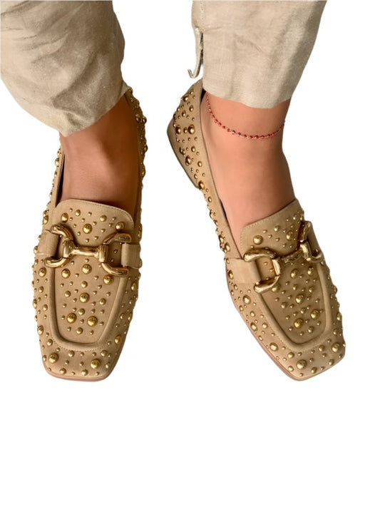 Mocassin Alma tachas douradas Alma en Pena