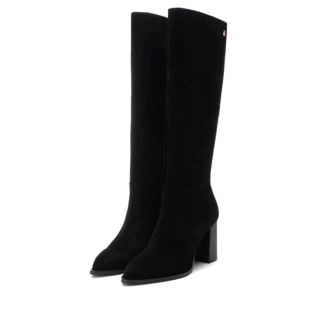 Bota tacão preta camurça