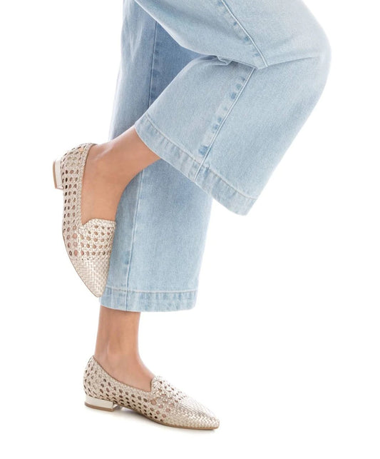 Sapato Pele Entrançada Dourado Carmela