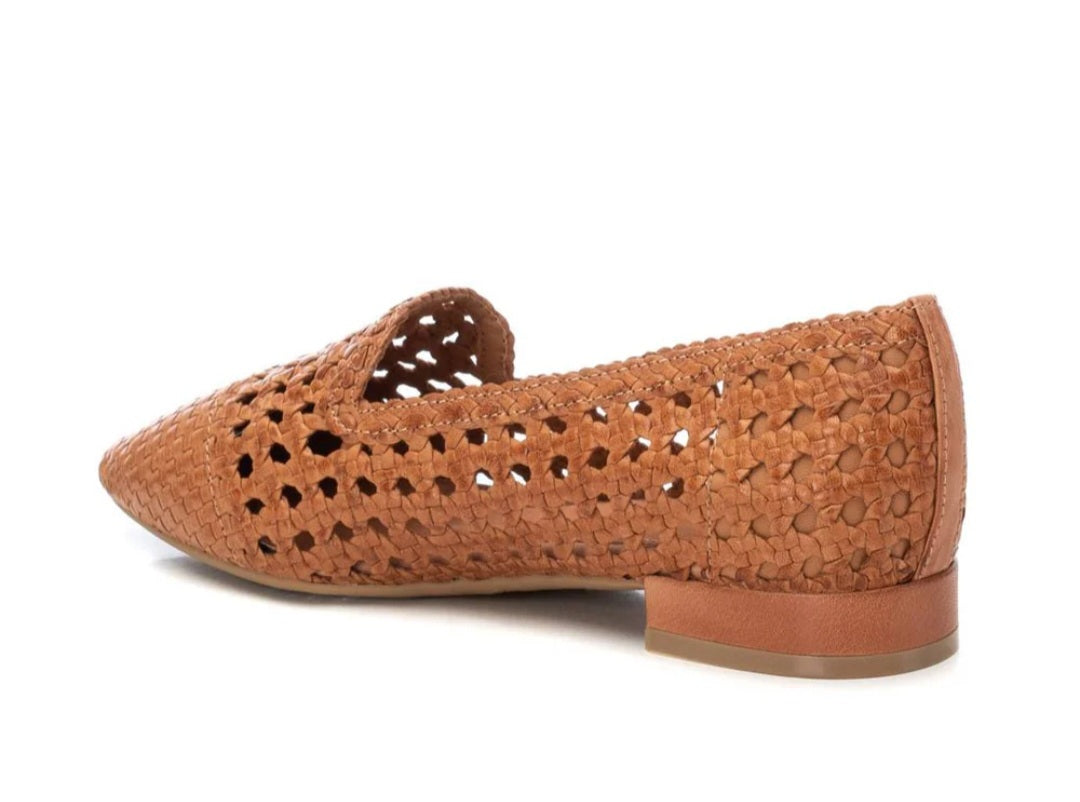 Sapato Pele Entrançada Camel Carmela