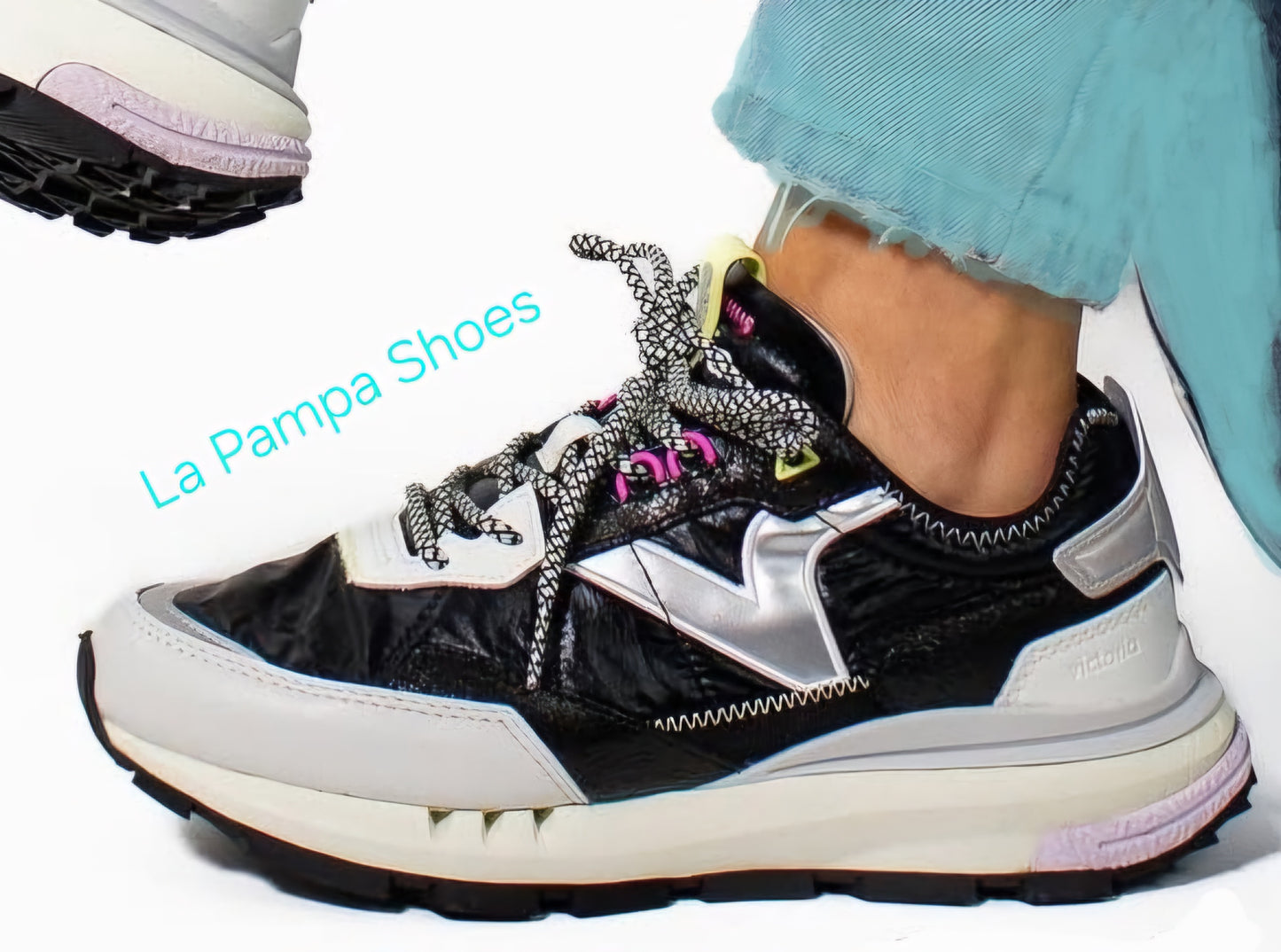 SALE! Victoria 88111 Black