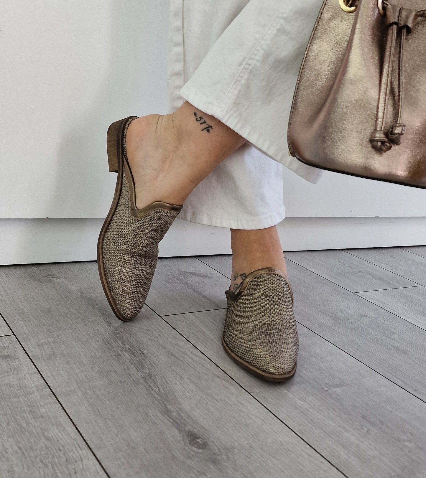 Mule Cubanas (brown