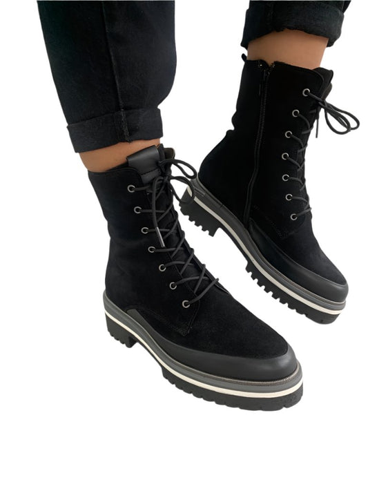 Bota Camurça Black Softwaves