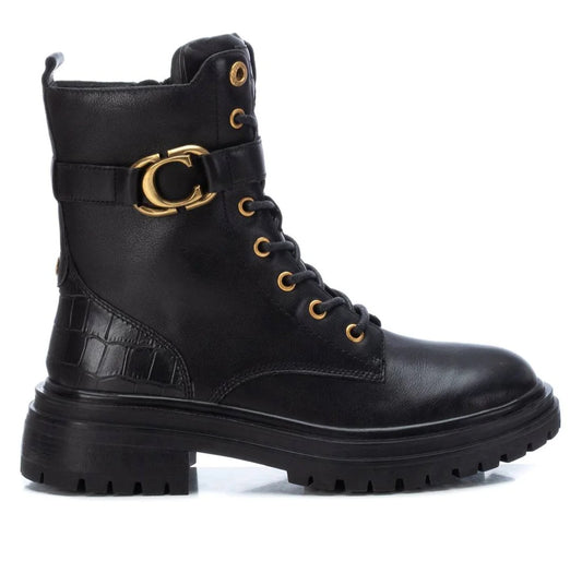 Botim Pele Black estilo Militar com cordão e fecho Carmela